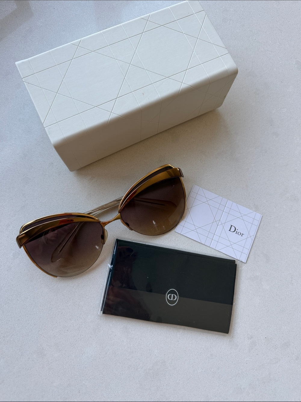 2015 Dior Gold-Trim Brown Gradient Cat-Eye Sunglasses